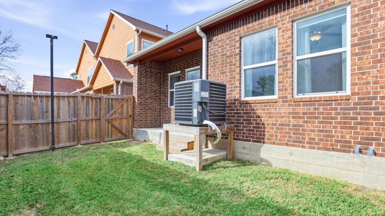 Photo of Outdoor in Greater Fondren Southwest