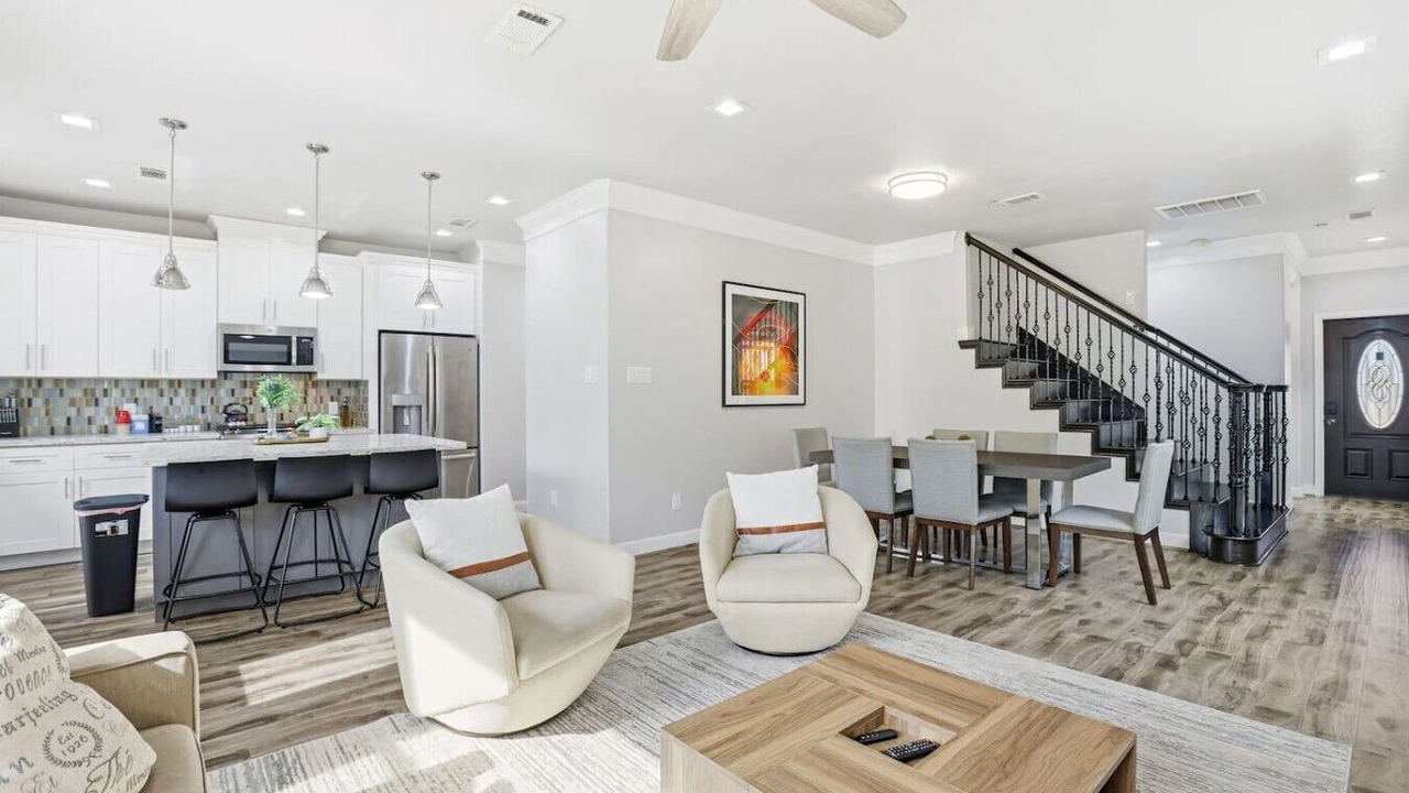Photo of Bedroom in Greater Fondren Southwest