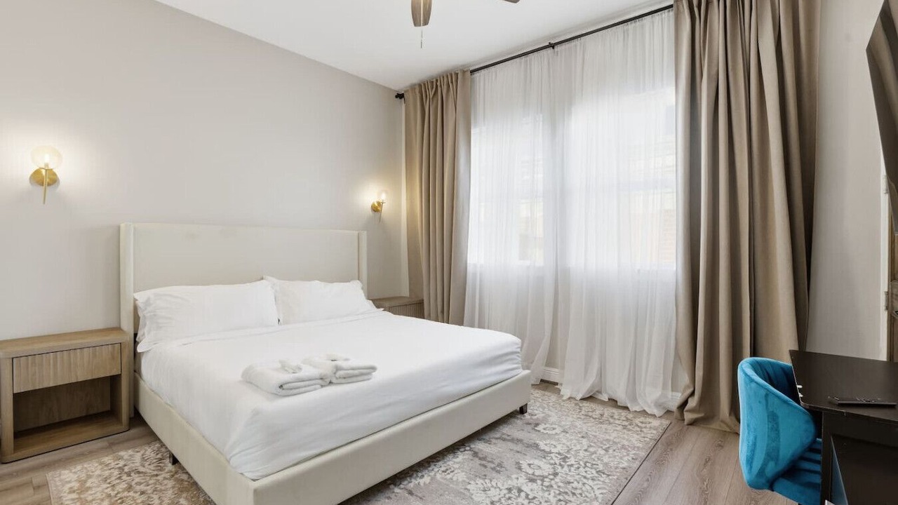 Photo of Bedroom in Greater Fondren Southwest