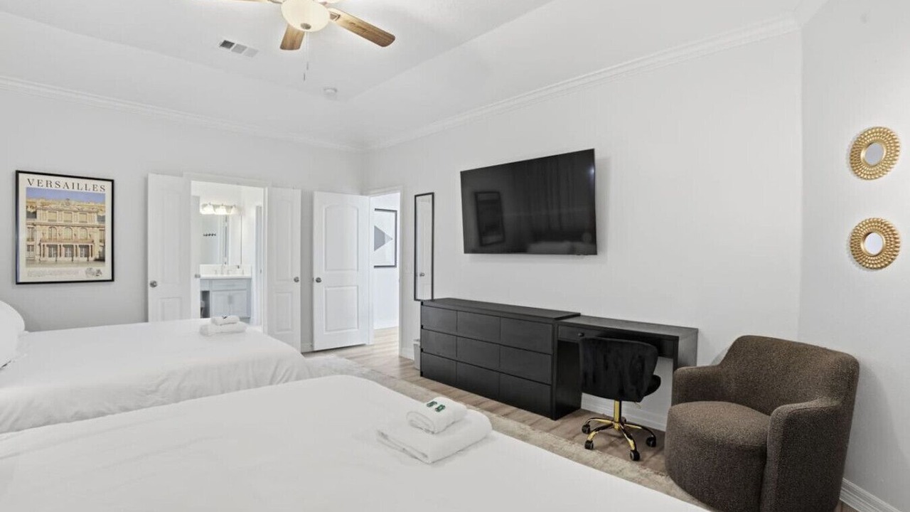 Photo of Bedroom in Greater Fondren Southwest