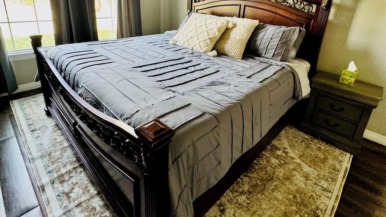 Photo of Bedroom in Gatesville