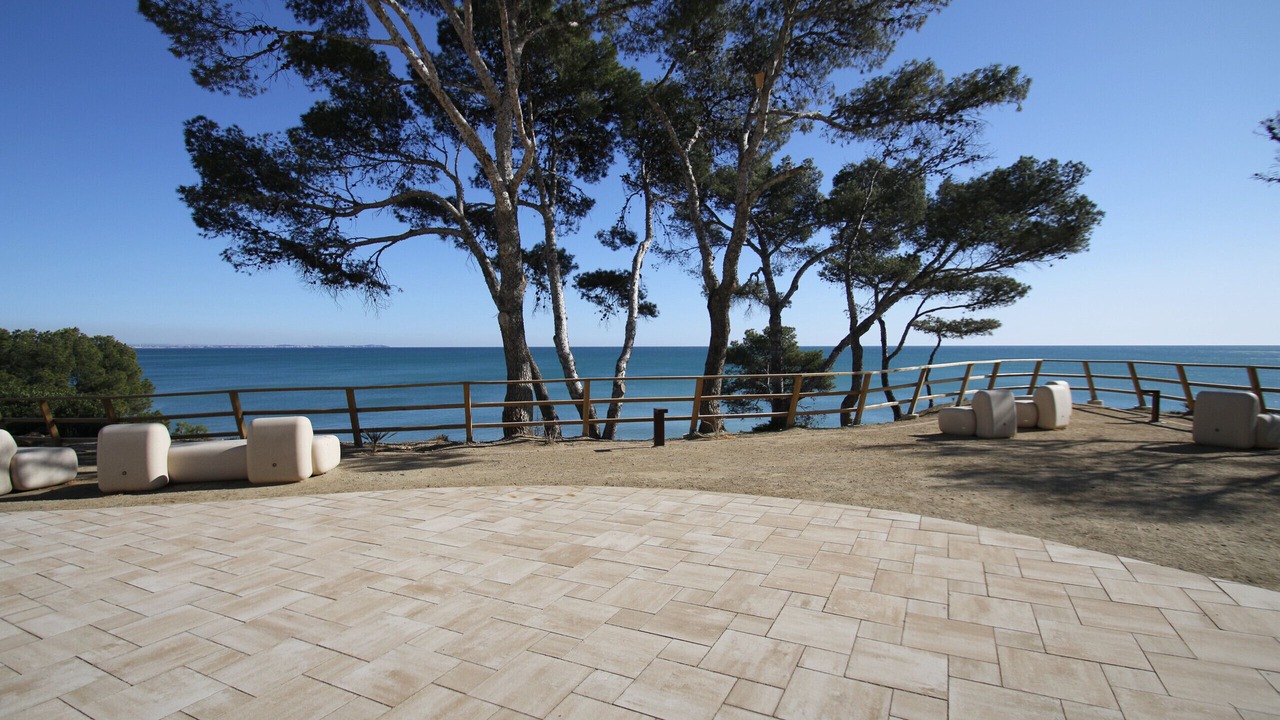 Photo of Outdoor in Miami Platja
