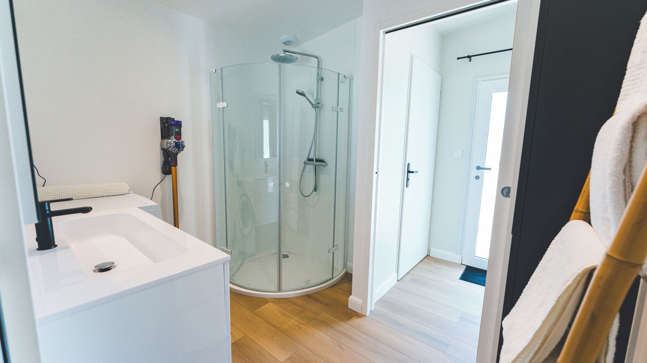 Photo of Bathroom in Cholet