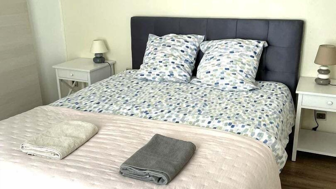 Photo of Bedroom in Montaren-et-Saint-Mediers