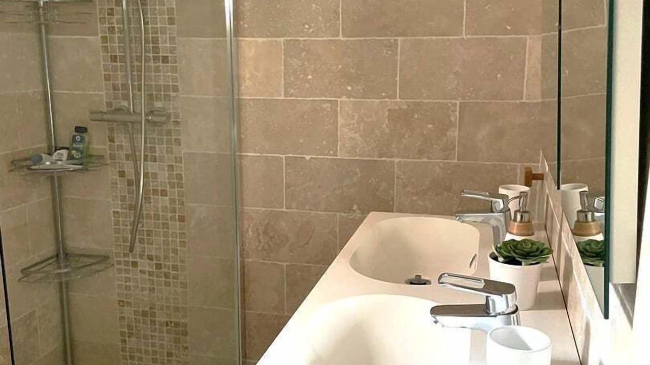 Photo of Bathroom in Montaren-et-Saint-Mediers