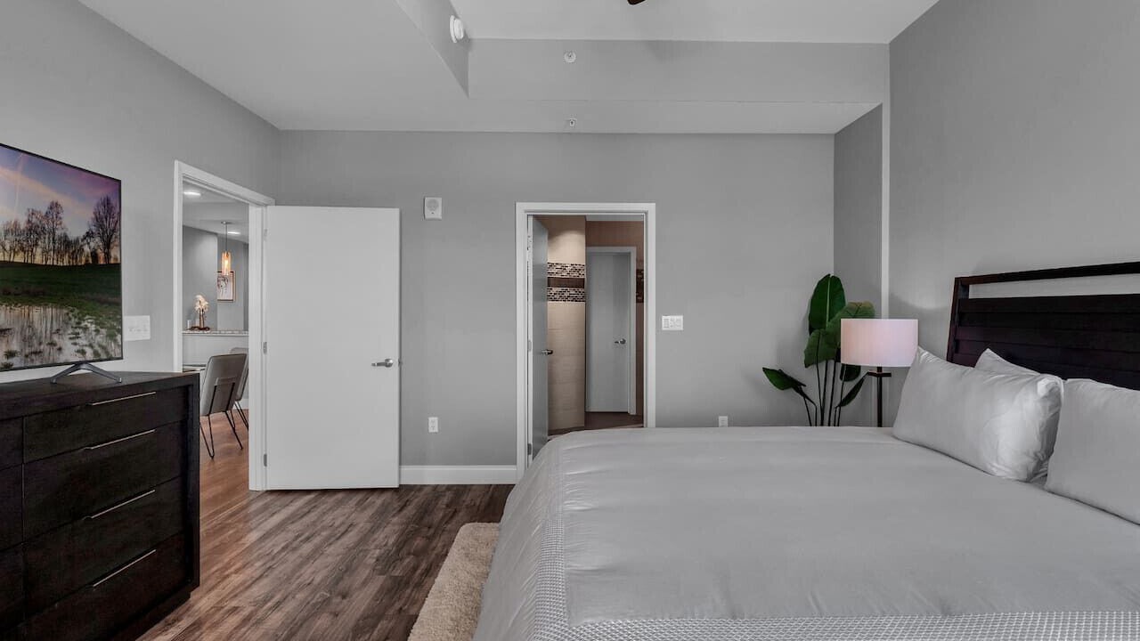Photo of Bedroom in South Eola