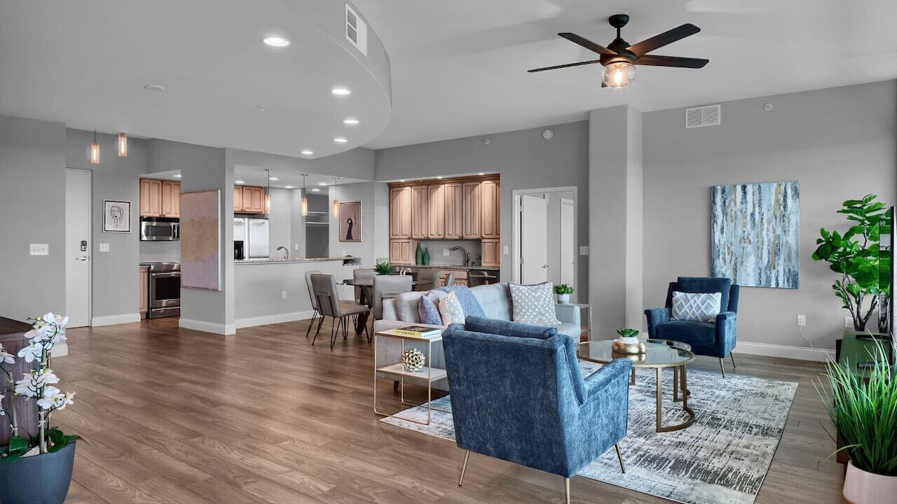 Photo of Livingroom in South Eola