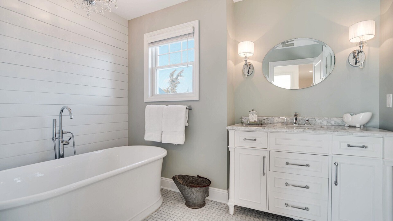 Photo of Bathroom in Tuckahoe