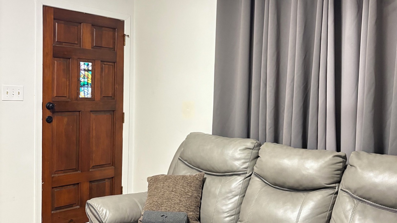 Photo of Livingroom in Syracuse