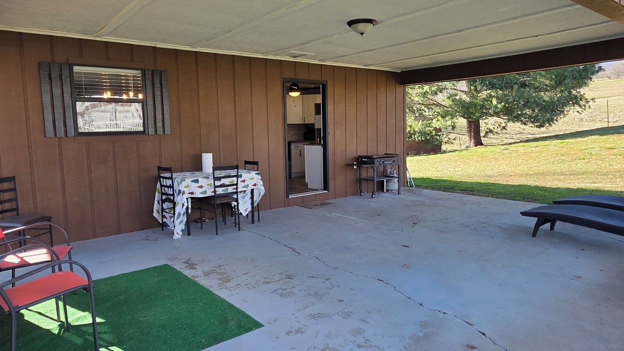 Photo of Outdoor in Bean Station