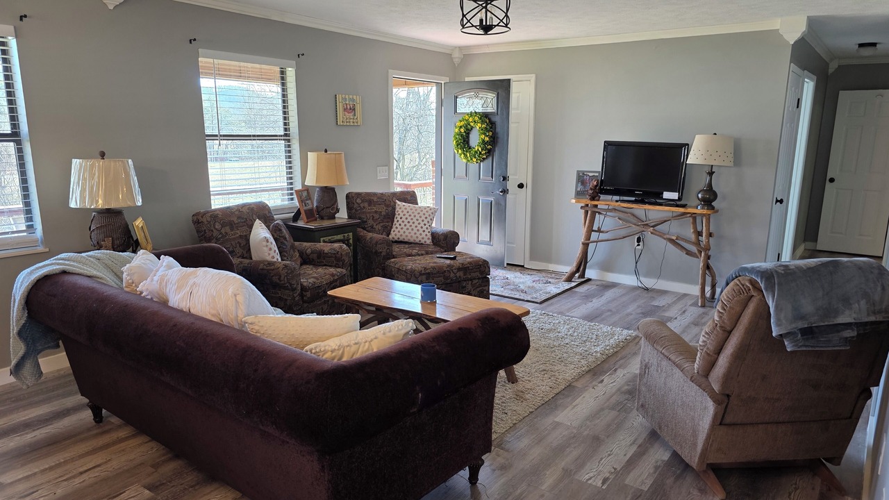 Photo of Livingroom in Bean Station