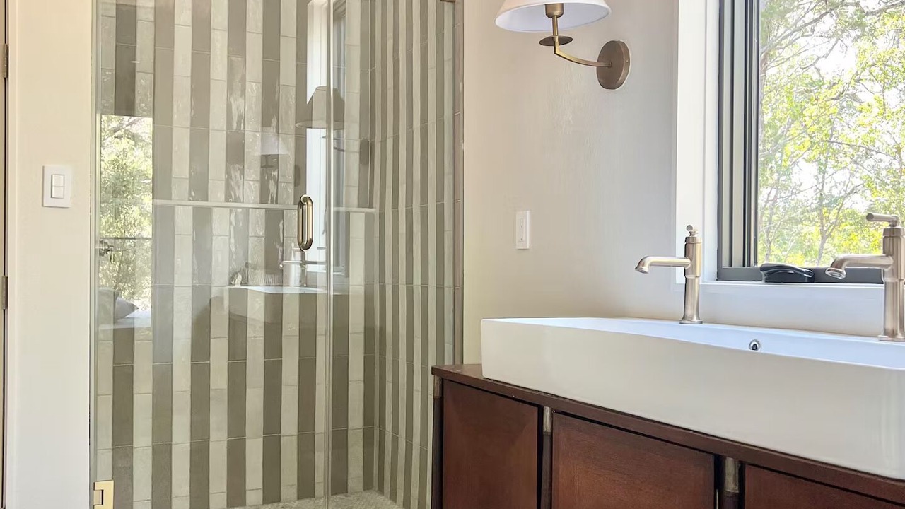 Photo of Bathroom in Granbury