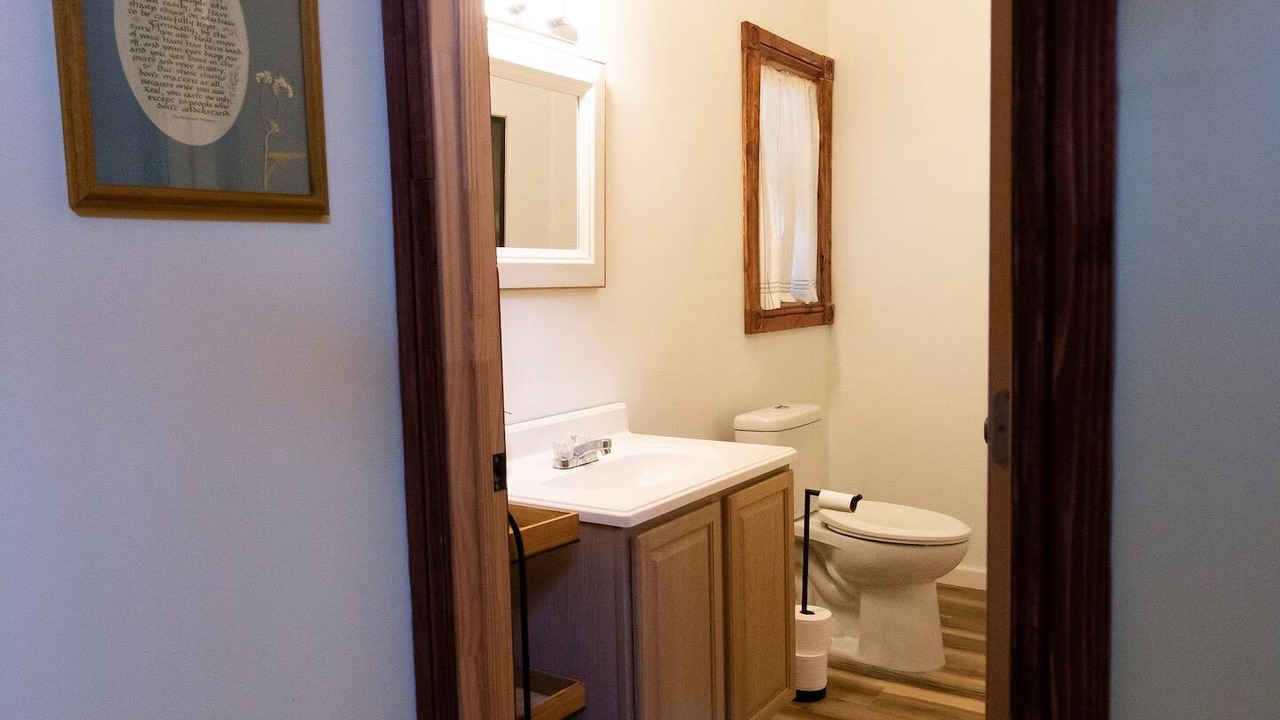 Photo of Bathroom in Circleville