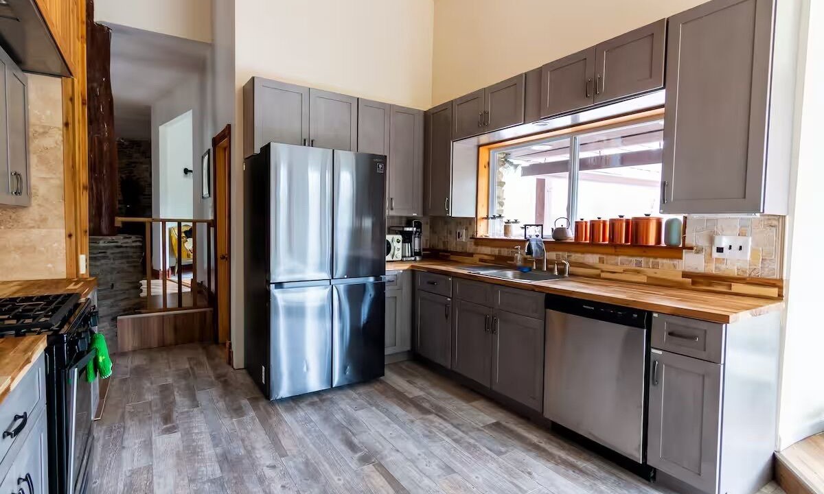 Photo of Kitchen in Circleville