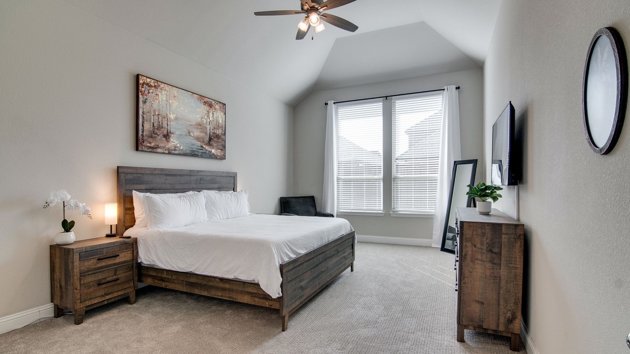 Photo of Bedroom in Tarrant County