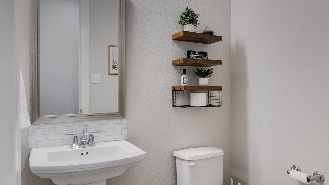 Photo of Bathroom in Tarrant County