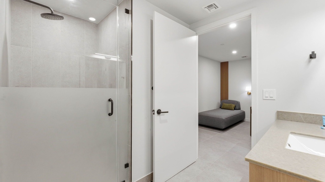 Photo of Bathroom in Downtown Miami