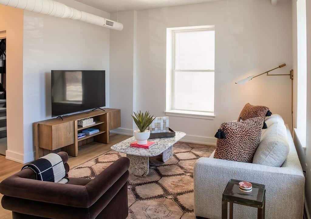 Photo of Livingroom in Downtown Knoxville