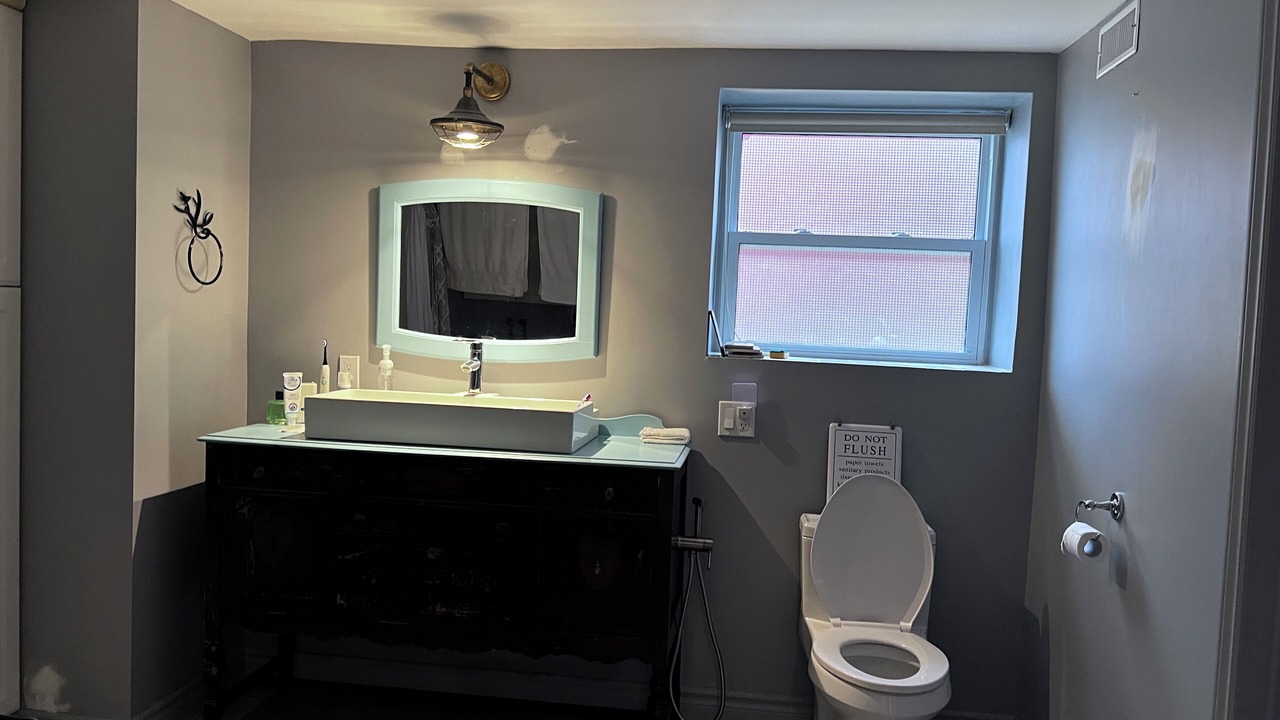 Photo of Bathroom in Lowbanks