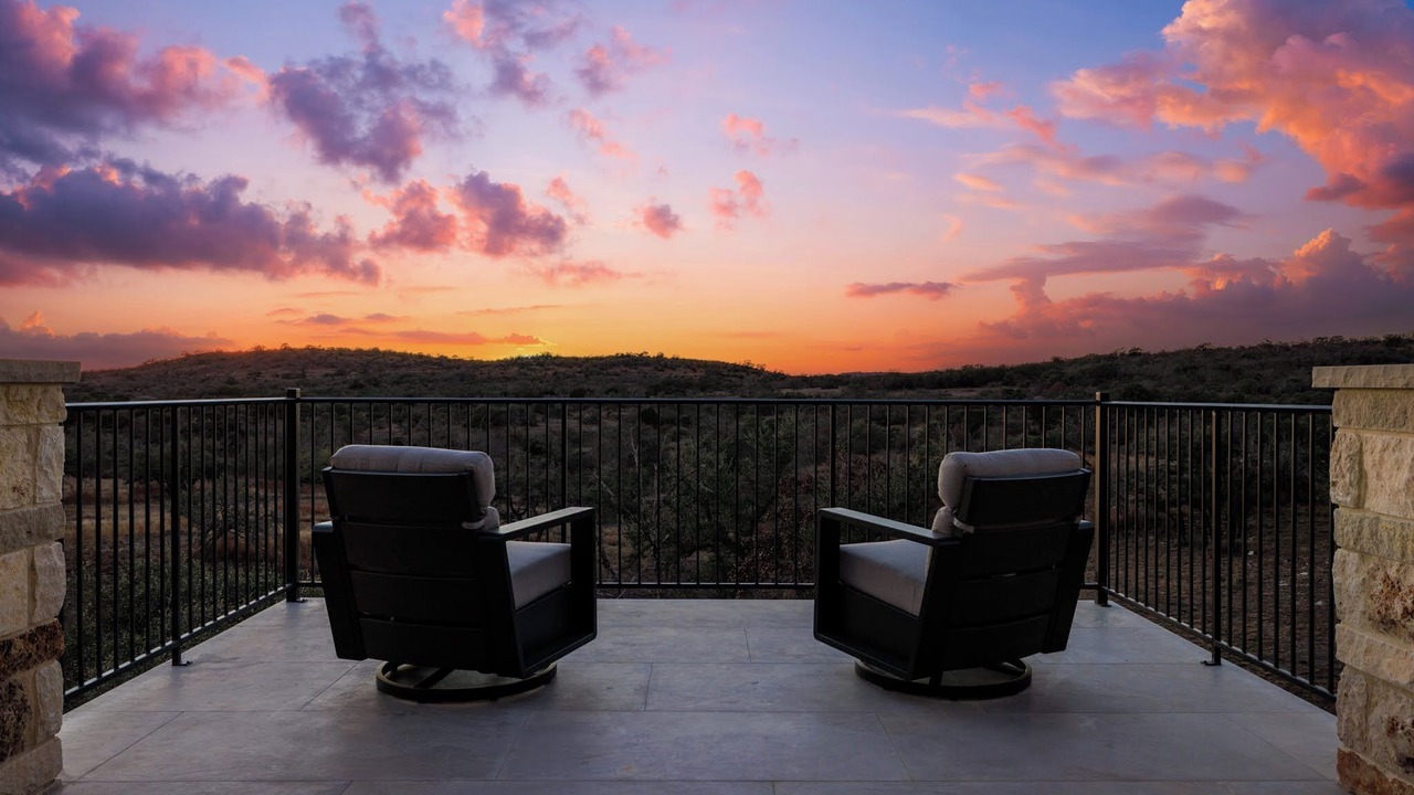 Photo of Patio Balcony in Comfort