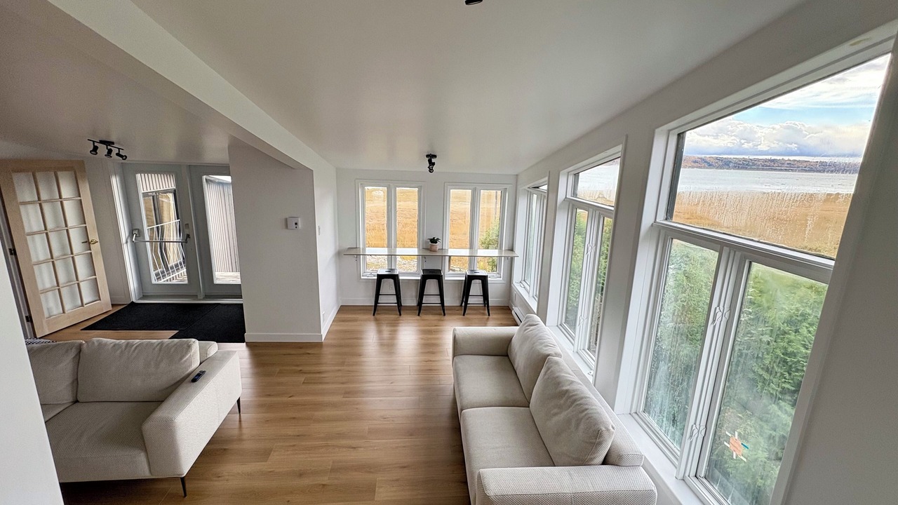 Photo of Livingroom in Chateau-Richer
