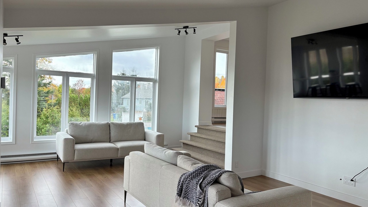 Photo of Livingroom in Chateau-Richer
