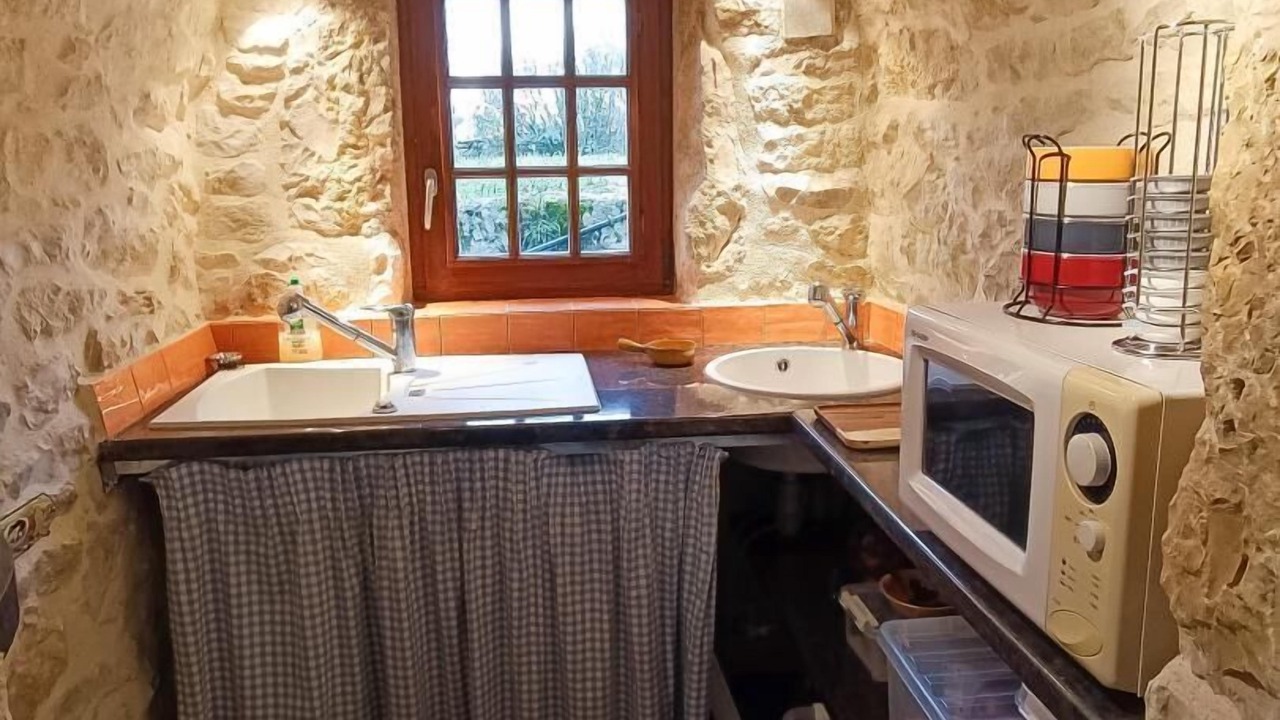 Photo of Kitchen in Cahors
