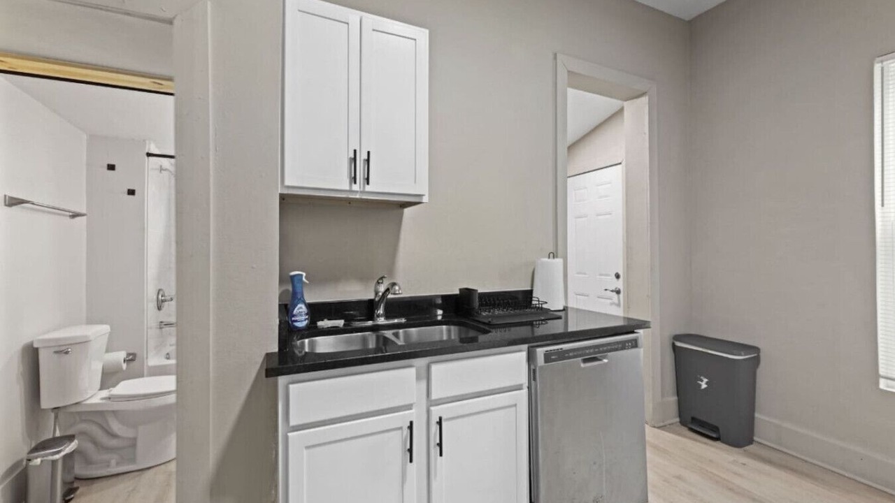 Photo of Bathroom in Near Eastside