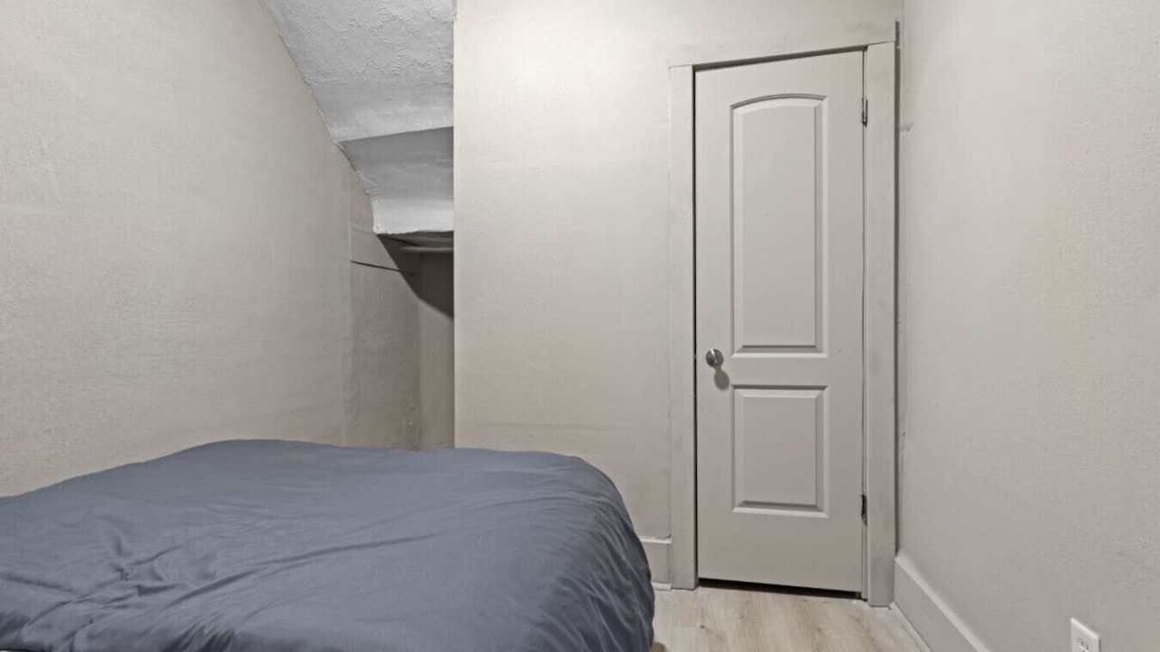 Photo of Bedroom in Near Eastside