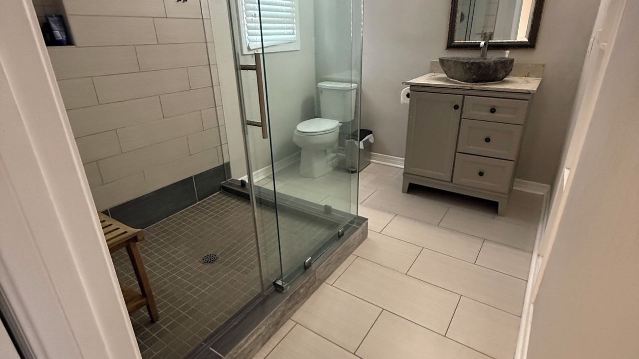Photo of Bathroom in Broadmoor