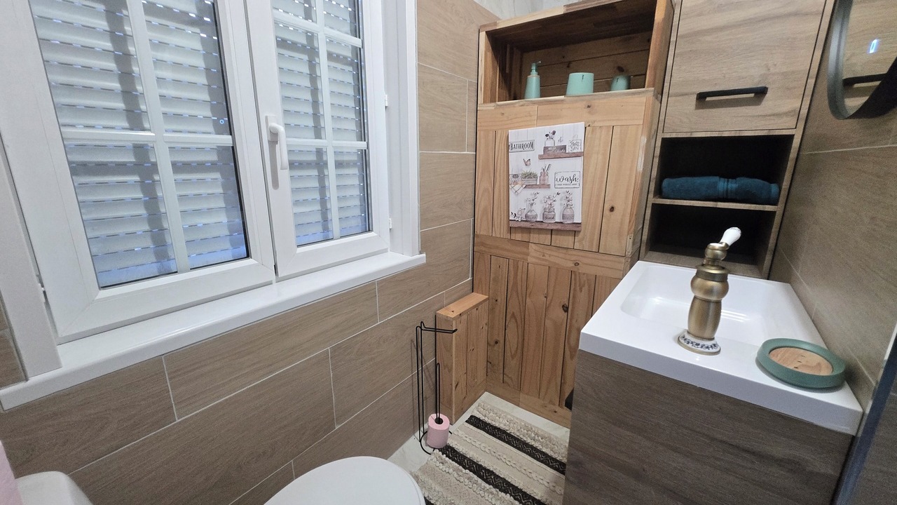 Photo of Bathroom in Boubers-les-Hesmond