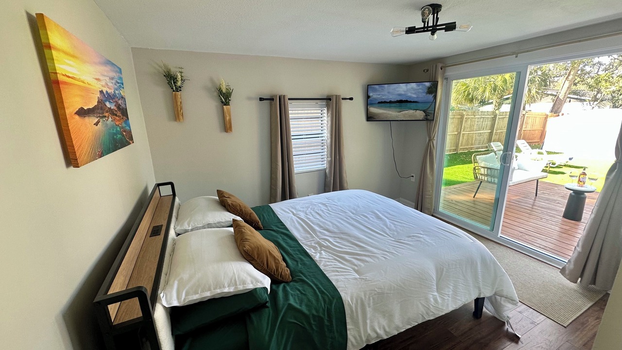 Photo of Bedroom in Old Seminole Heights