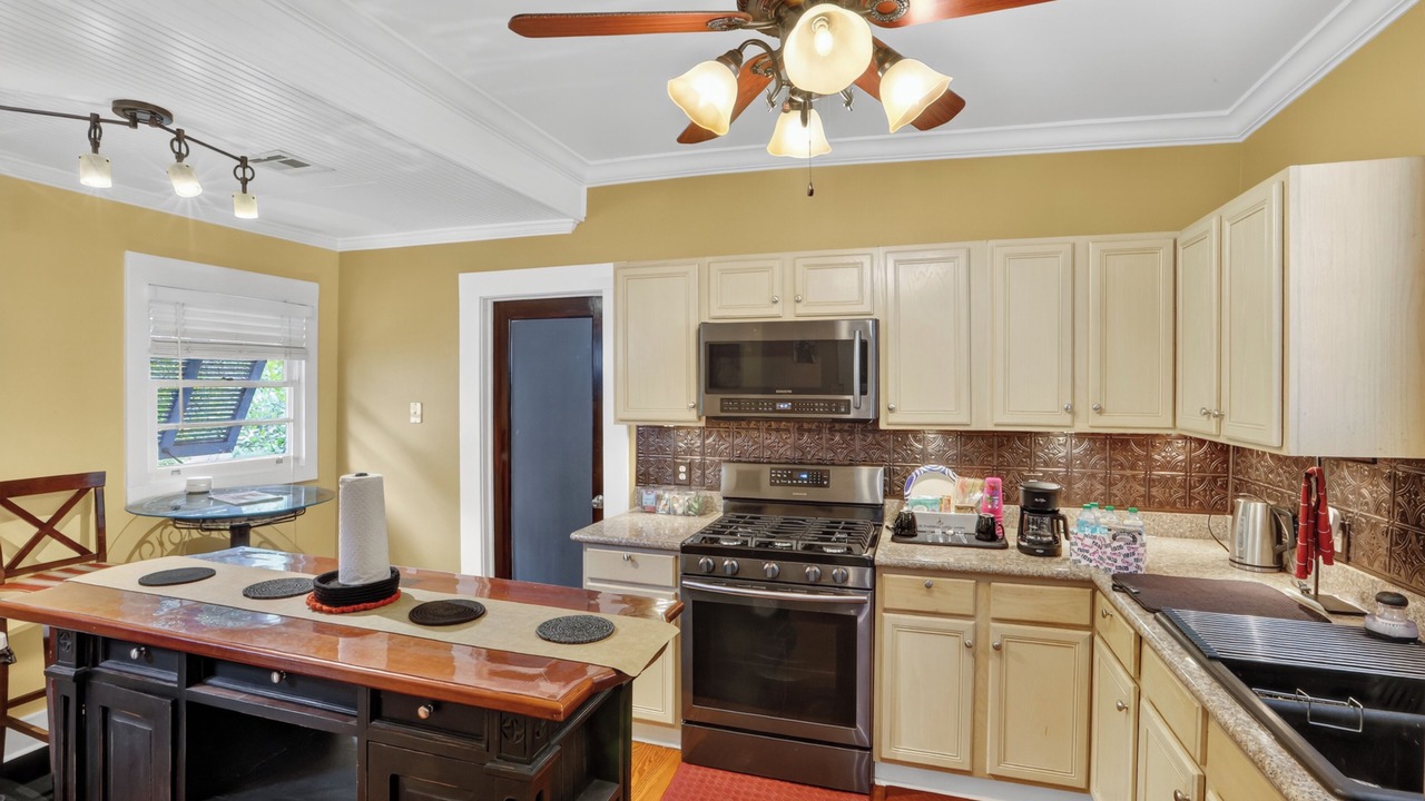Photo of Kitchen in Irish Channel