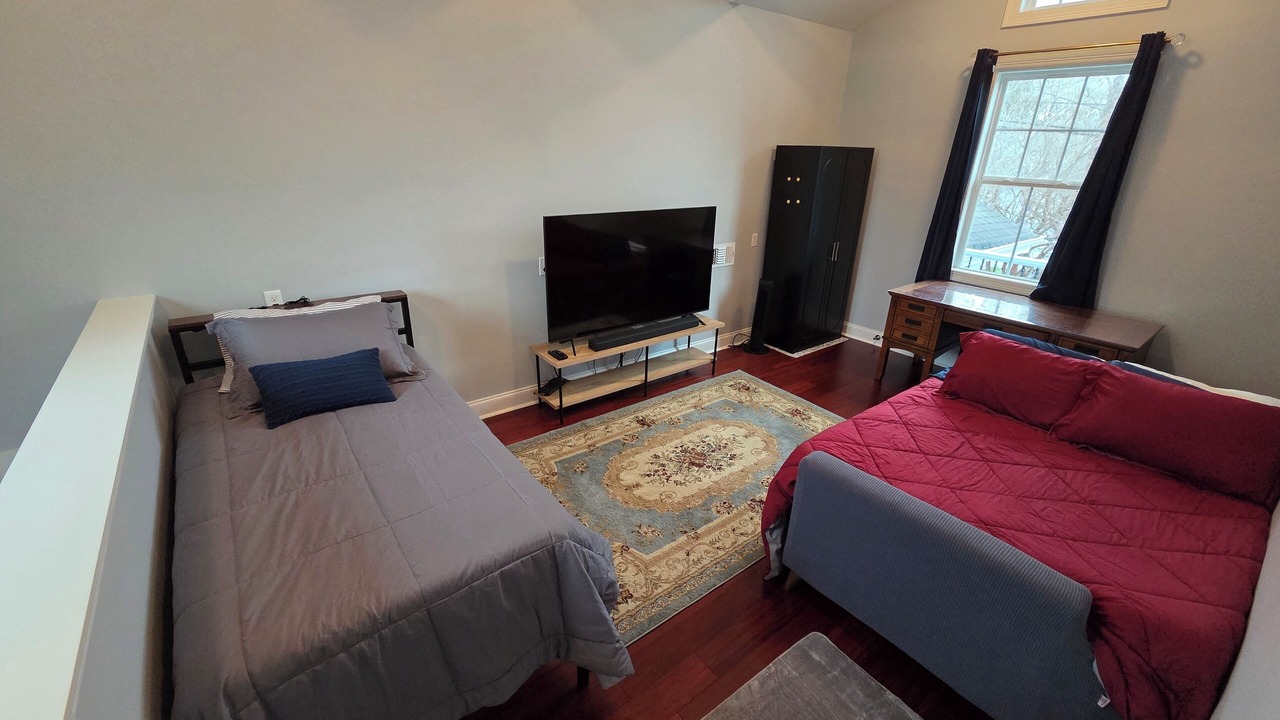 Photo of Bedroom in Irish Channel