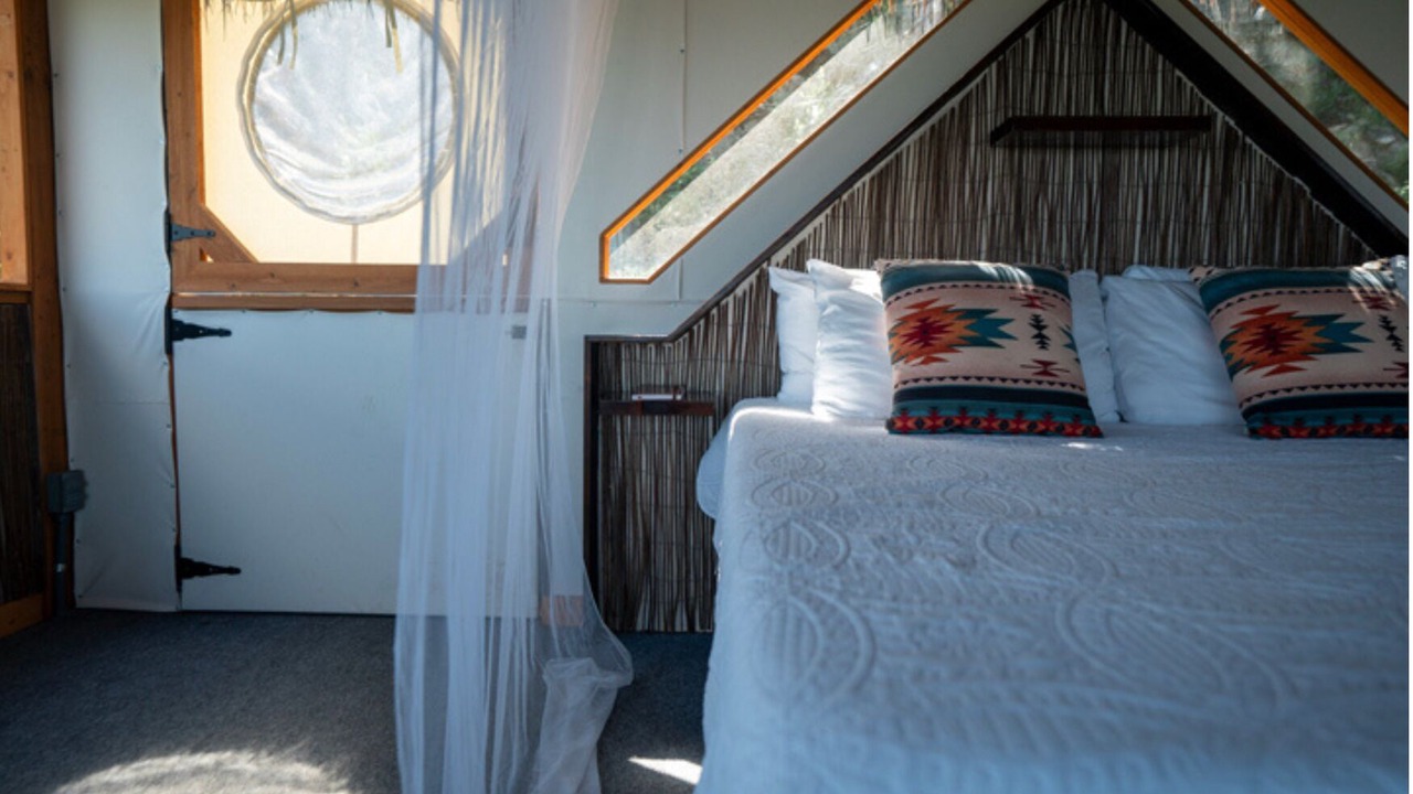Photo of Bedroom in Cottonwood Shores