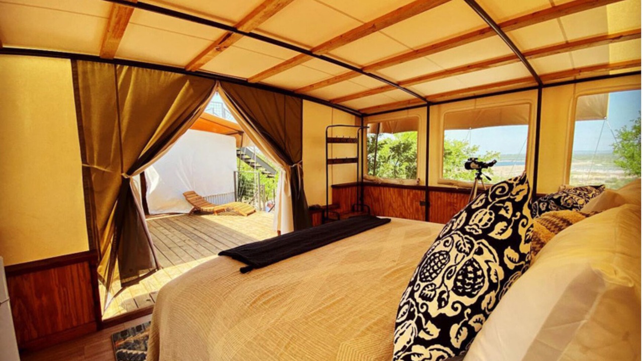 Photo of Bedroom in Cottonwood Shores