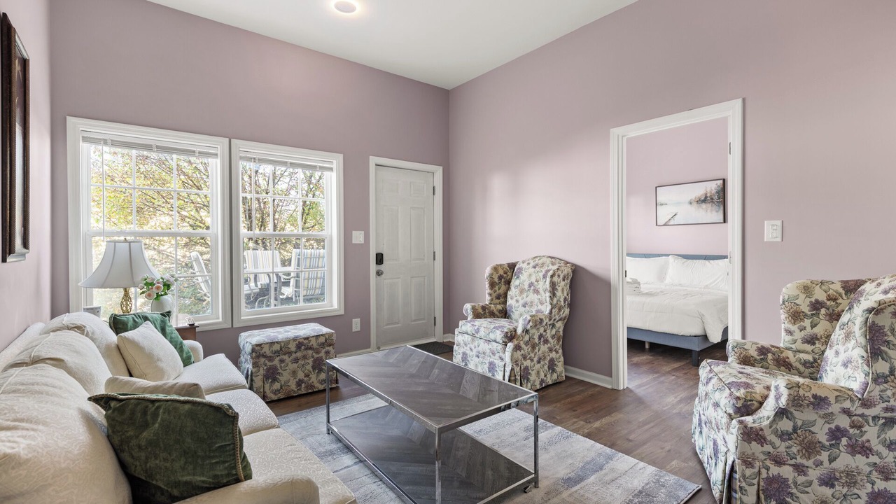 Photo of Livingroom in Southeast Raleigh