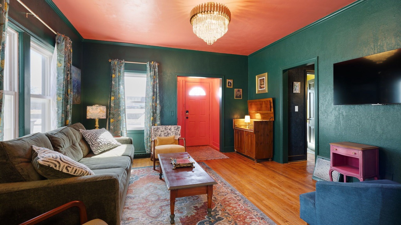 Photo of Livingroom in Warrensburg