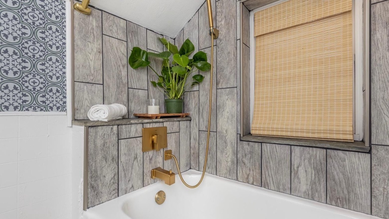 Photo of Bathroom in Wallkill