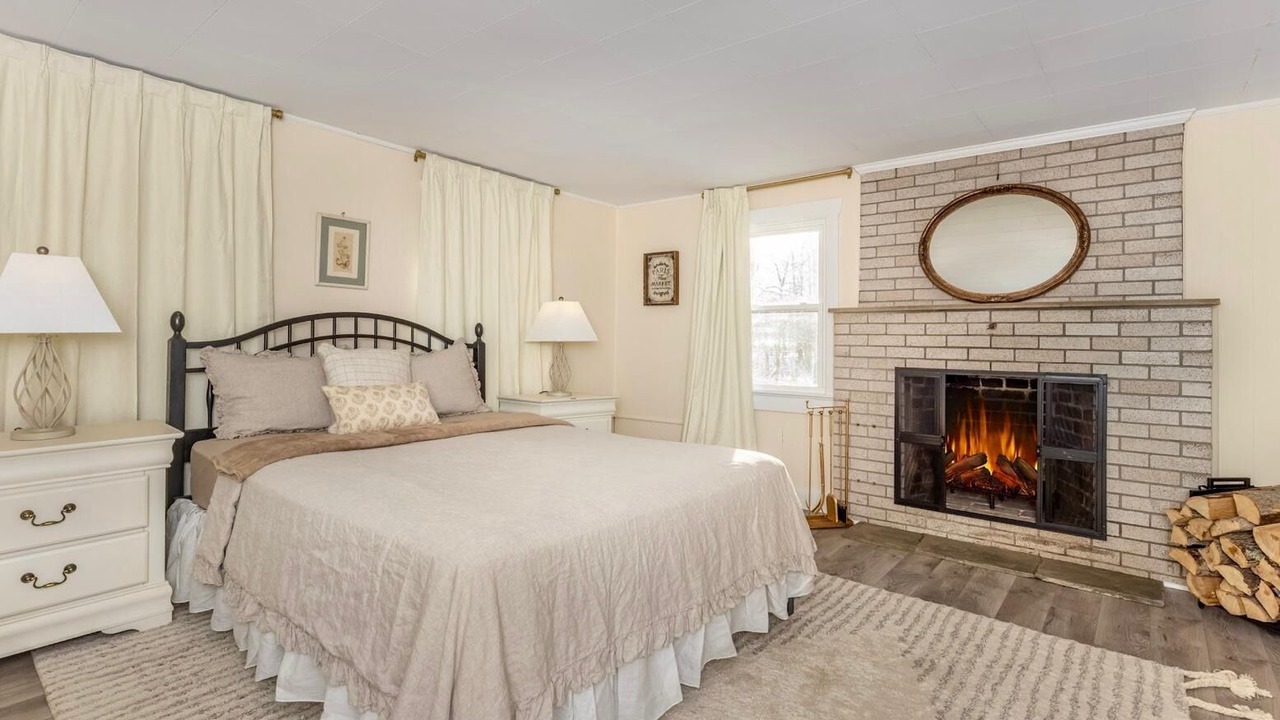 Photo of Bedroom in Wallkill