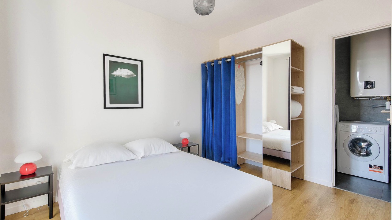 Photo of Bedroom in Petit-Ivry