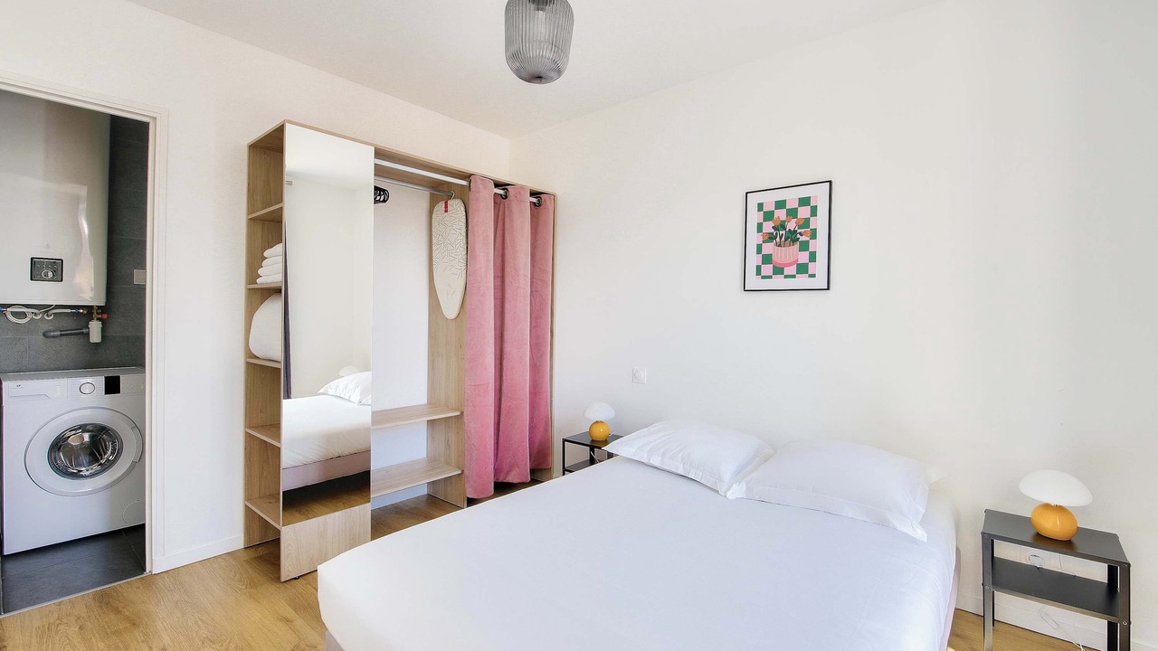 Photo of Bedroom in Petit-Ivry