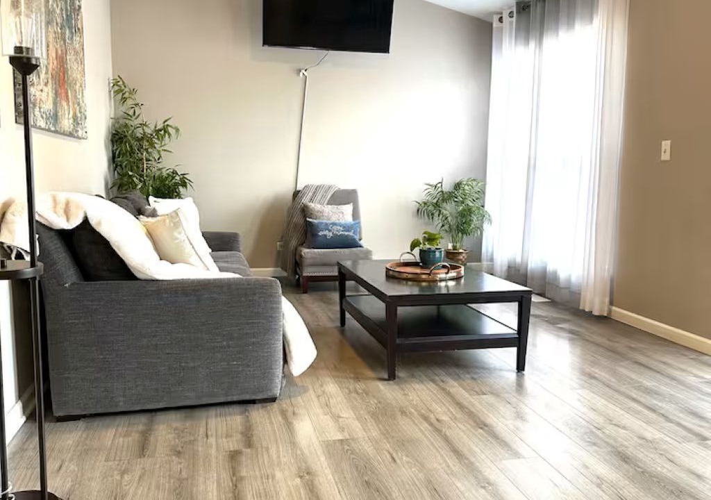 Photo of Livingroom in Carpentersville
