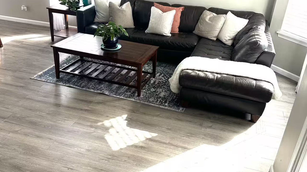 Photo of Livingroom in Carpentersville