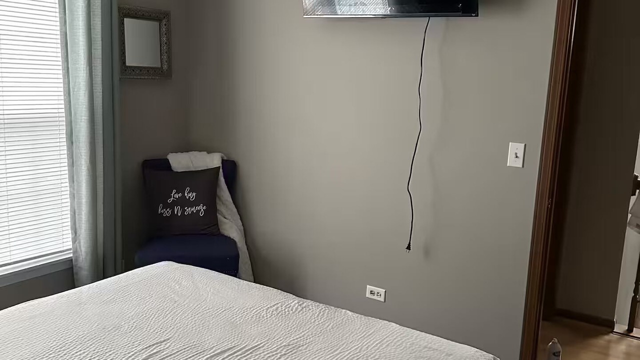 Photo of Bedroom in Carpentersville