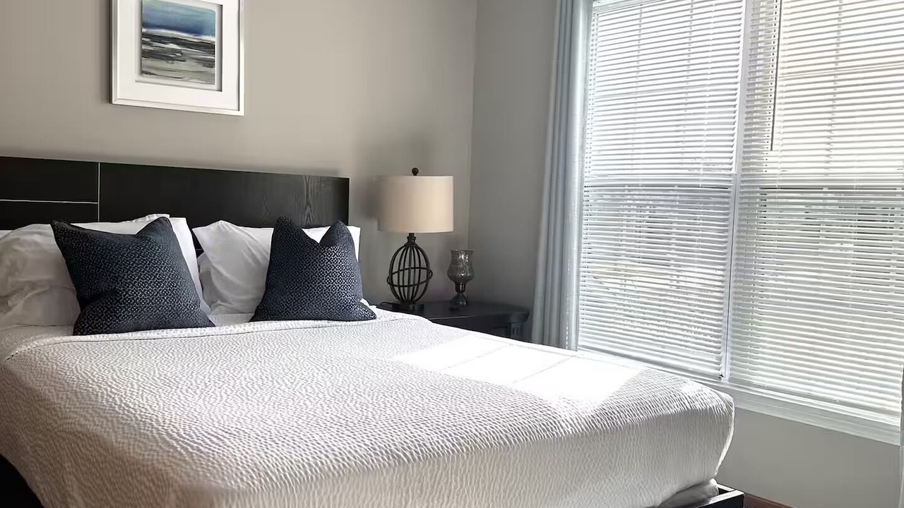 Photo of Bedroom in Carpentersville