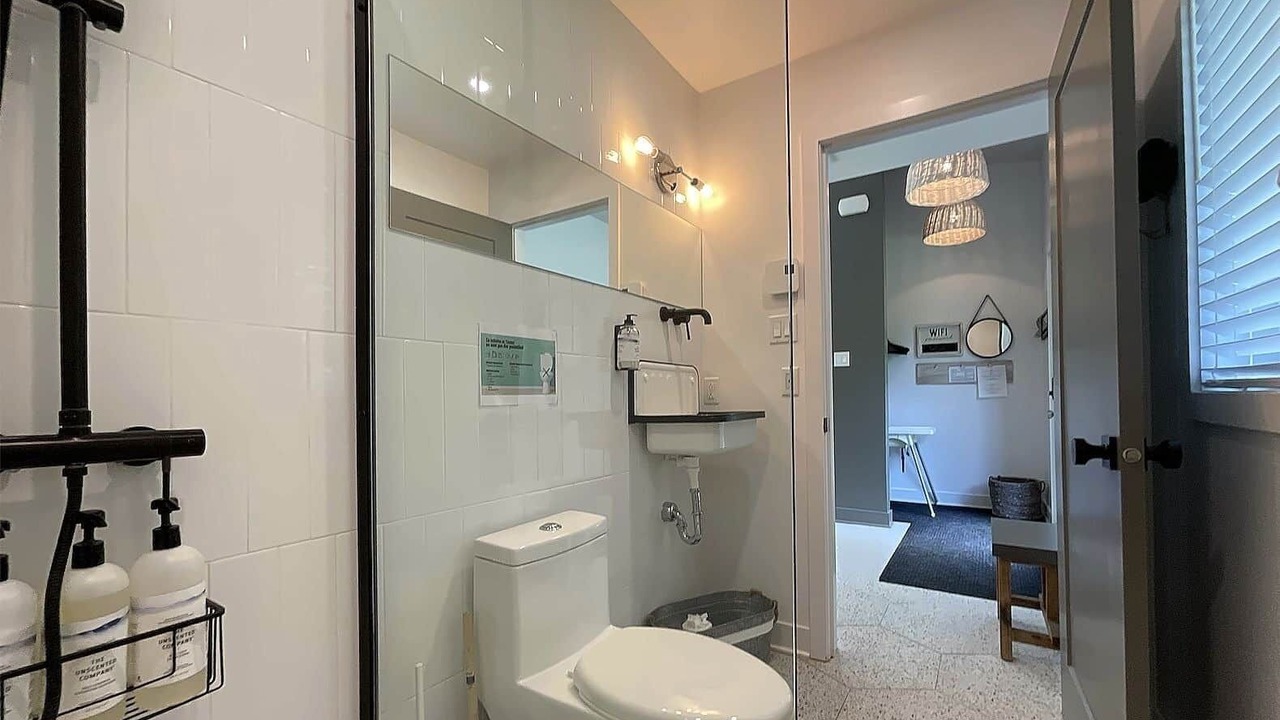 Photo of Bathroom in Chertsey