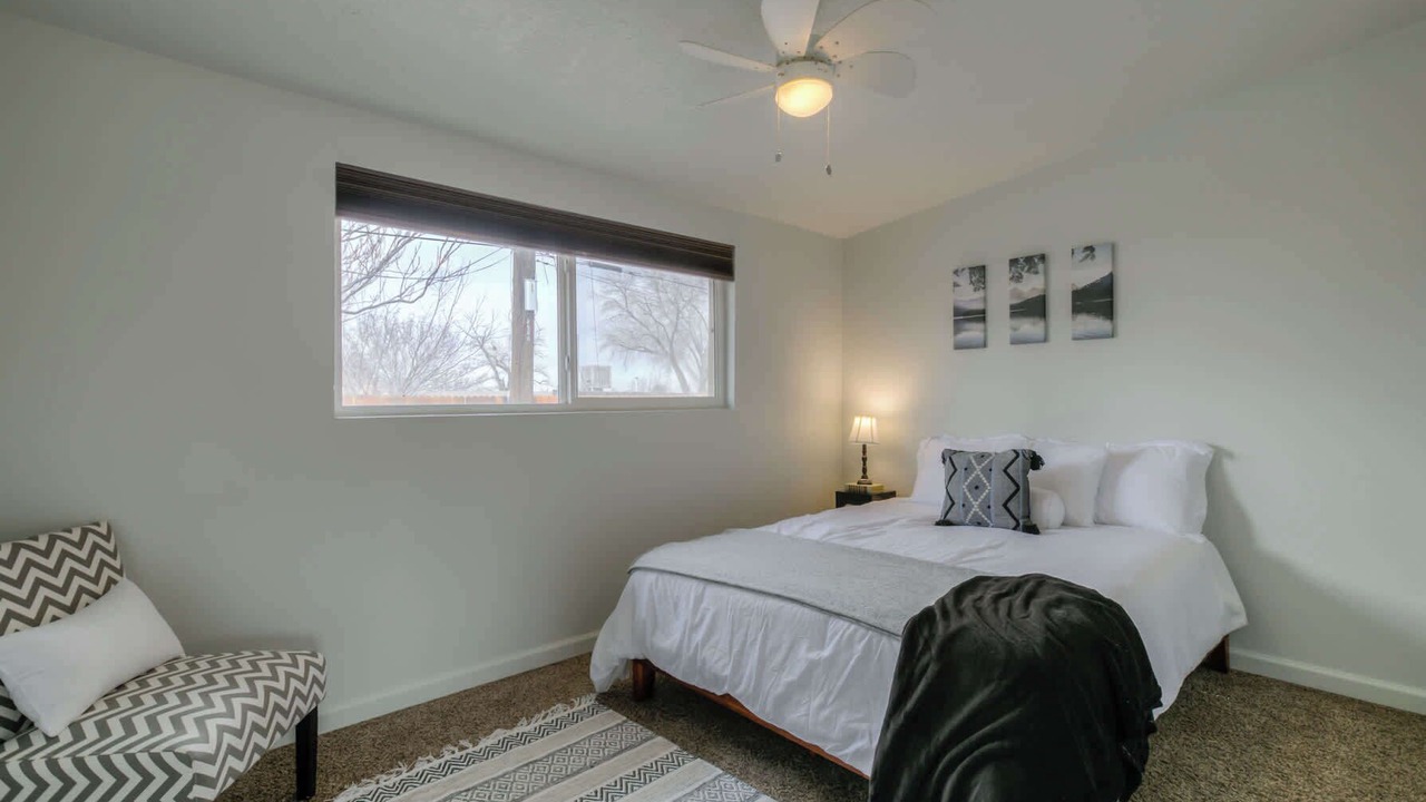 Photo of Bedroom in Northeast Heights