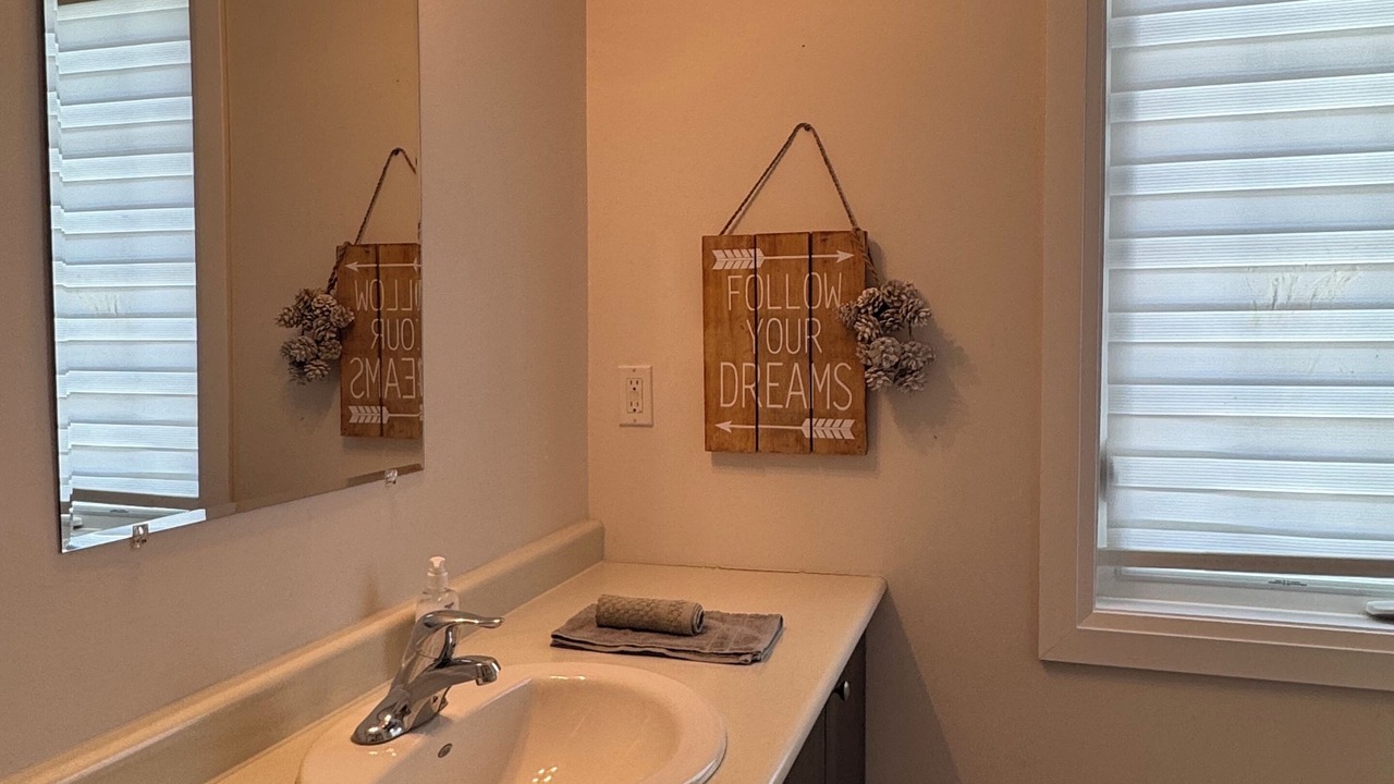 Photo of Bathroom in Courtice