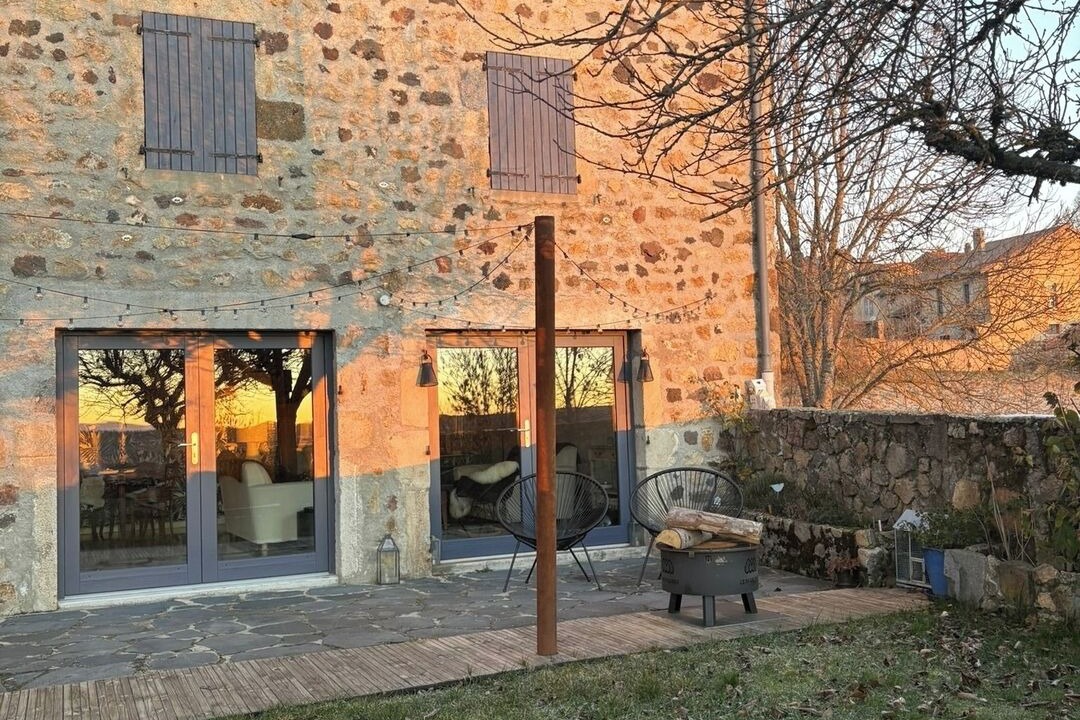 Photo of Patio Balcony in Allegre